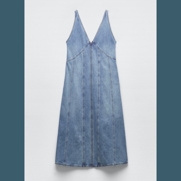 Zara Dresses & Skirts - Zara Light Blue Denim Midi Dress
